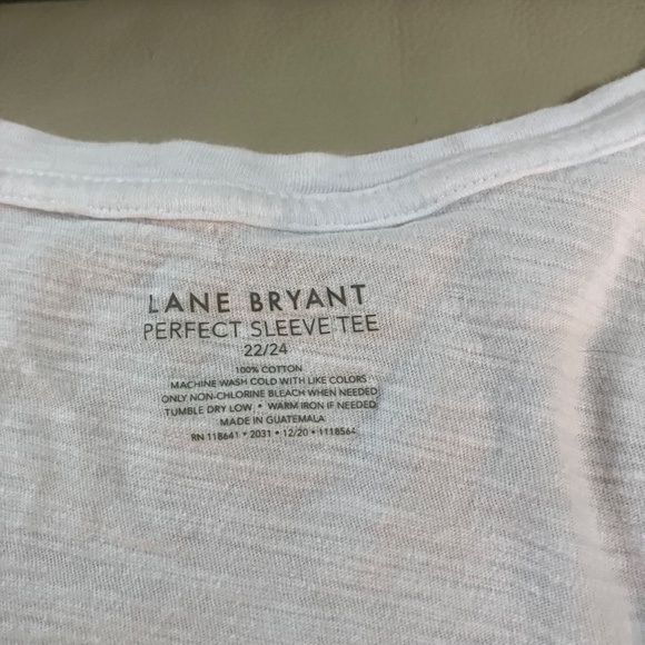 Classic white Tee - Picture 2 of 2